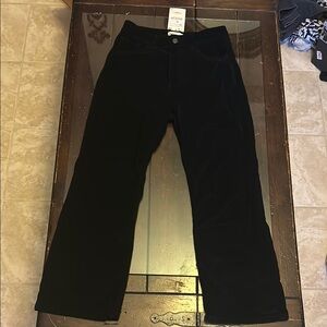 Brand new Black velvet high waisted Wide-Leg Zara jeans! 🖤